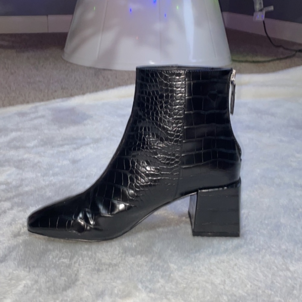 Faux Leather Croc Ankle Boots - Picture 8 of 12